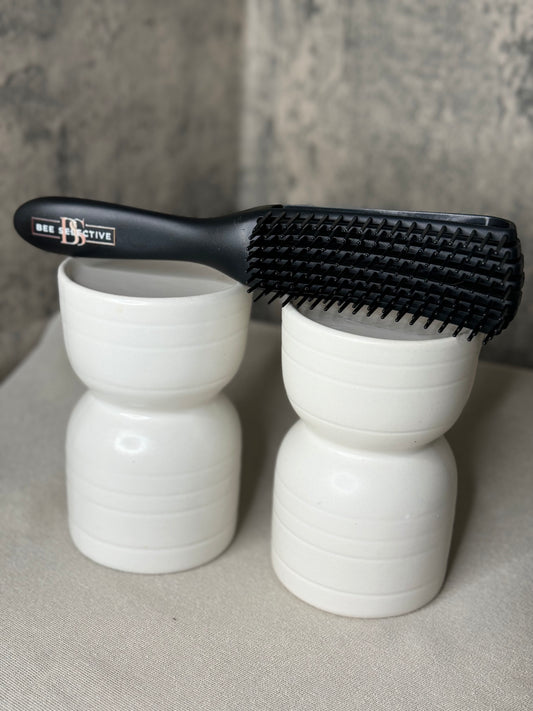 Bee Selective Detangling Brush